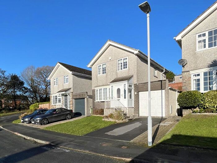 3 Bedroom Detached House For Sale In Culver Close, Eggbuckland, Plymouth, PL6