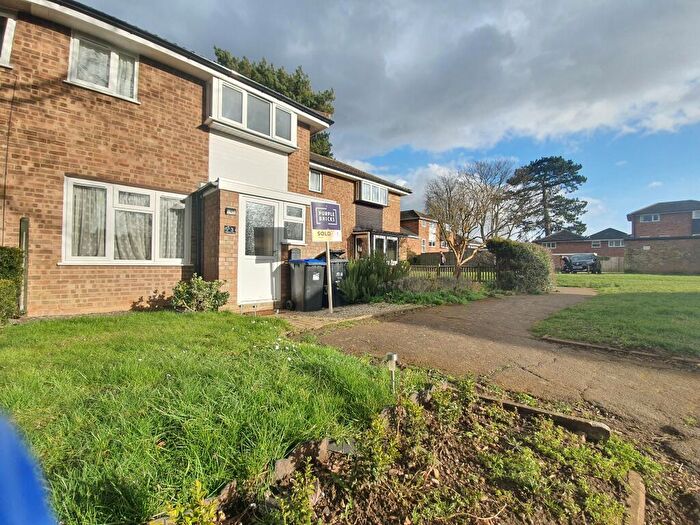 3 Bedroom House To Rent In Regency Close, Weedon, NN7