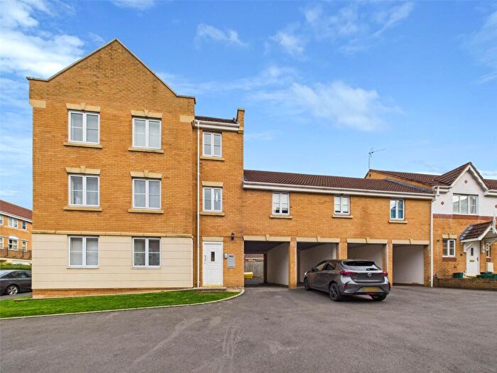 2 Bedroom Apartment To Rent In Baynton Meadow, Bristol, BS16