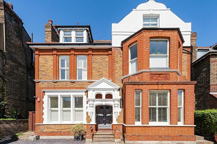 1 Bedroom Flat For Sale In Madeley Road, Ealing, W5