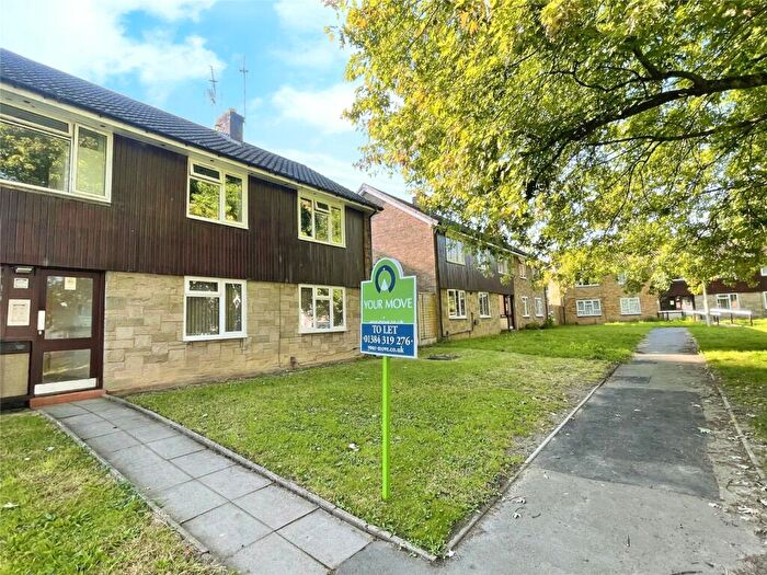 1 Bedroom Flat To Rent In Merryfield Road, Dudley, West Midlands, DY1