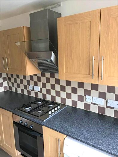 3 Bedroom House To Rent In Western Street, Sandfields, Swansea, SA1