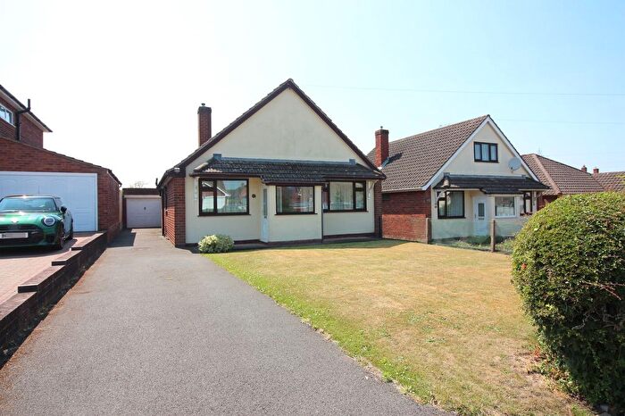 3 Bedroom Bungalow For Sale In Wall Heath Village, Cross Street, DY6