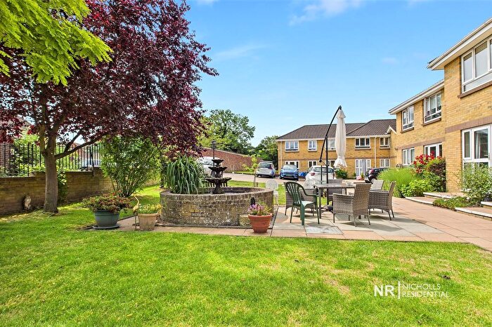 1 Bedroom Property To Rent In Clayton Road, Chessington, Surrey., KT9