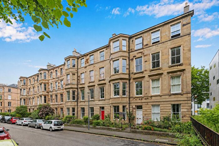 4 Bedroom Flat For Sale In (Flat ) Lonsdale Terrace, The Meadows, Edinburgh, EH3