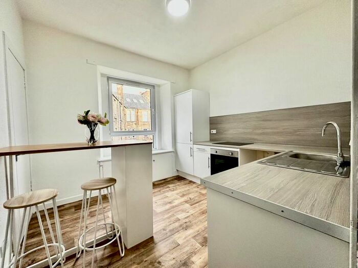 1 Bedroom Flat To Rent In Park Avenue, Dundee, DD4