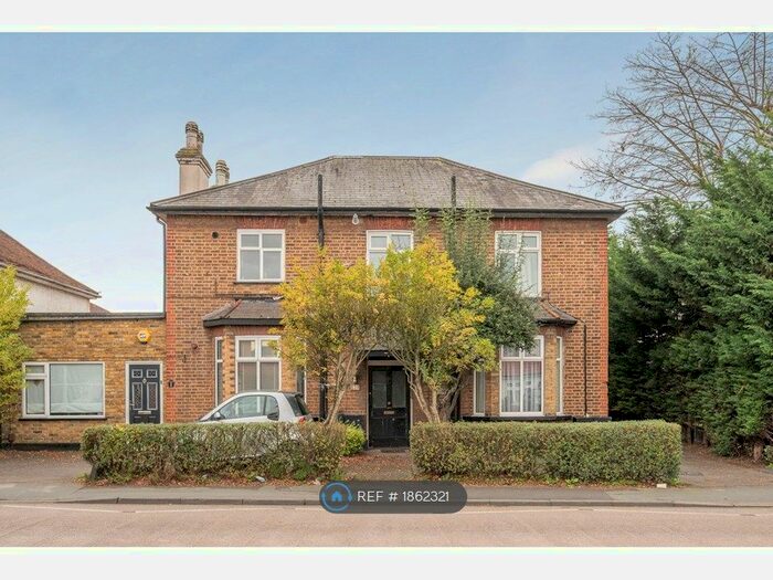 1 Bedroom Flat To Rent In Cheam Common Road, Worcester Park, KT4