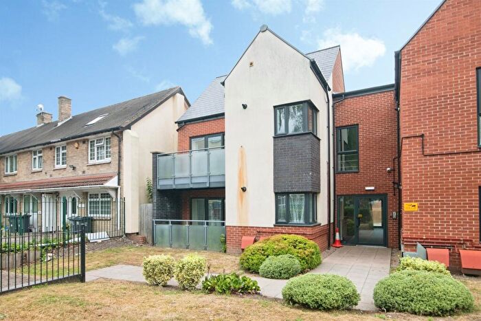 1 Bedroom Apartment For Sale In Burton Wood Drive, Birmingham, B20
