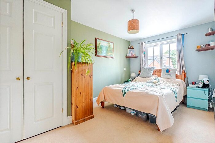 3 Bedroom Detached House For Sale In Byford Way, Leighton Buzzard, Bedfordshire, LU7