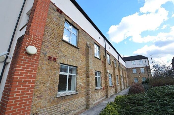 Flat To Rent In Bell Green Sydenham, SE26