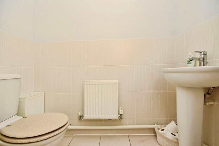 4 Bedroom Detached House For Sale In Valley Road, Braintree, CM7