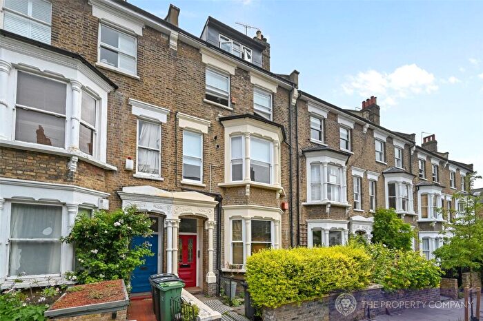 2 Bedroom Apartment To Rent In Rona Road, London, NW3