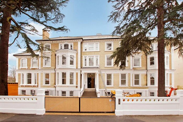 1 Bedroom Apartment To Rent In Surbiton, KT6