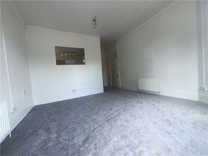 1 Bedroom Flat To Rent In Anerley Park, London, SE20