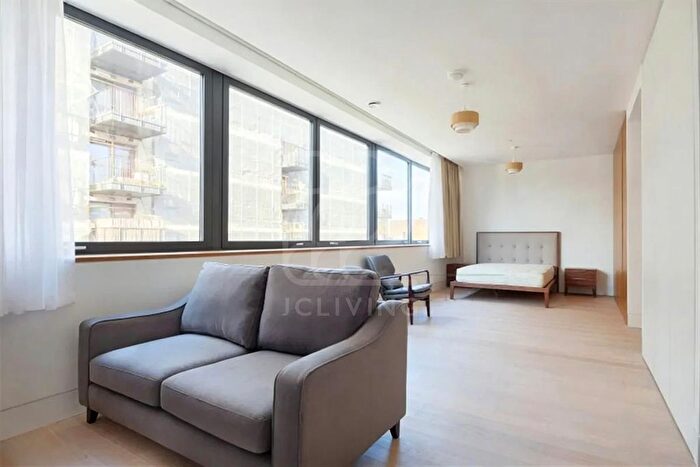Studio To Rent In Mono Tower, Penn Street, London, N1