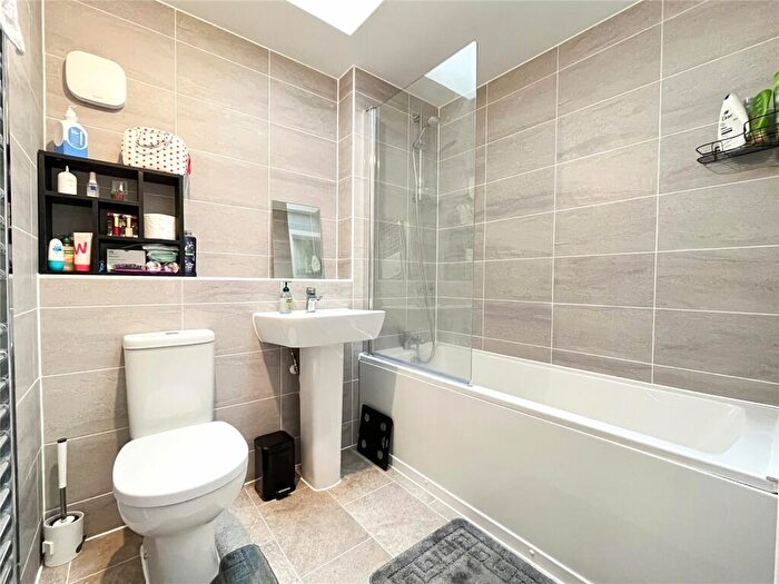 2 Bedroom Detached House For Sale In Amazon Way, Westbury, BA13