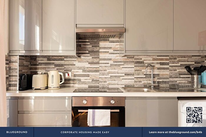 1 Bedroom Flat To Rent In Shepherd's Bush, W12