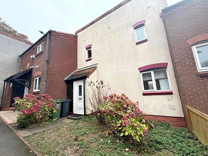 1 Bedroom Terraced House To Rent In Slimbridge Close, Redditch, Worcestershire, B97