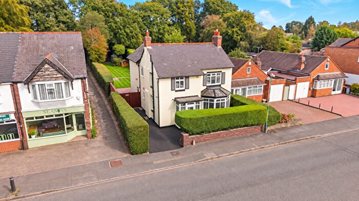 4 Bedroom Detached House For Sale In Longmore Road, Shirley, Solihull, B90