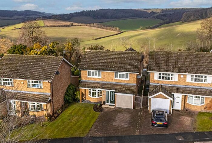 4 Bedroom Detached House For Sale In Sunnycroft, Downley, High Wycombe, HP13