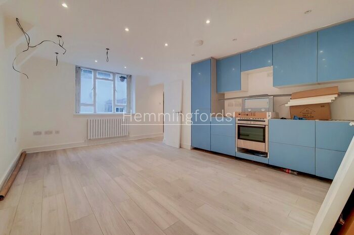 2 Bedroom Flat To Rent In Orsett Terrace, London, W2