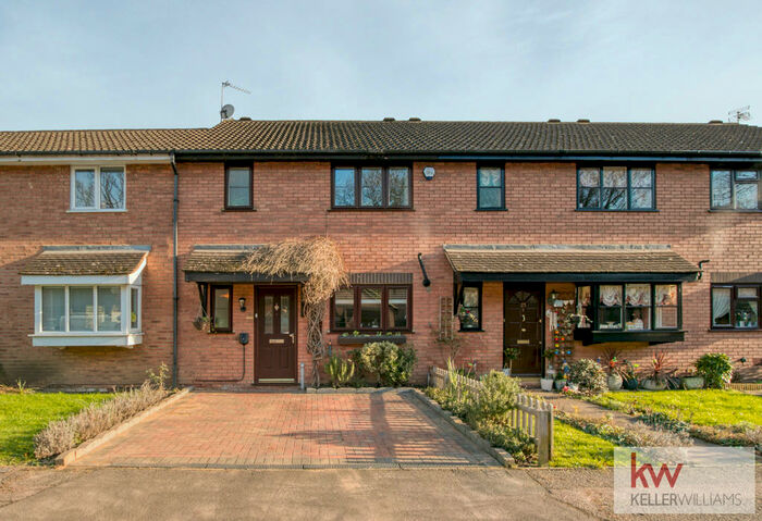 3 Bedroom Terraced House To Rent In Gladbeck Way, Enfield Chase, EN2