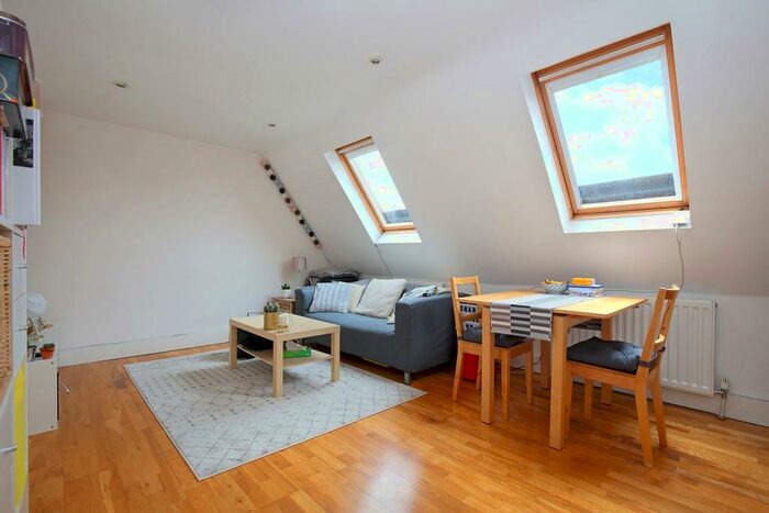 1 Bedroom Flat To Rent In Stroud Green Road, N4
