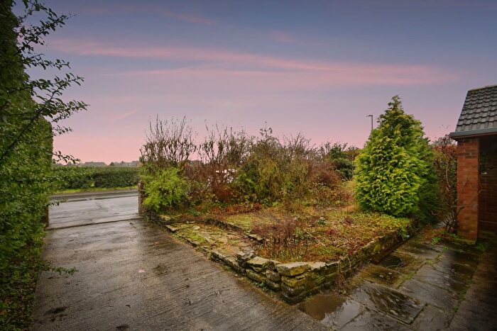 3 Bedroom Detached Bungalow For Sale In Aspin Lane, Knaresborough, HG5