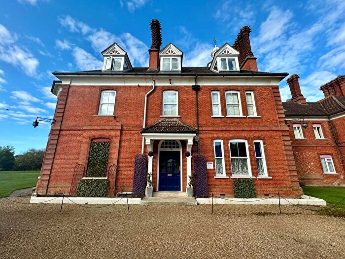 Studio To Rent In East Hall, Feltwell, IP26