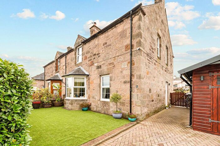 4 Bedroom Semi-Detached House For Sale In Inverallan Road, Bridge Of Allan, FK9