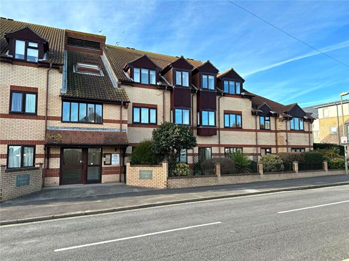 2 Bedroom Apartment To Rent In Berkeley Court, Elmore Road, Lee On The Solent, Hampshire, PO13
