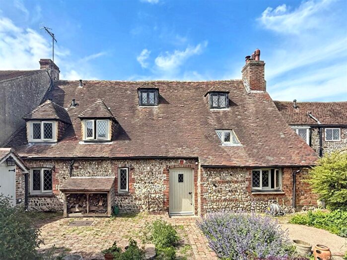 6 Bedroom House For Sale In High Street, Pevensey, BN24