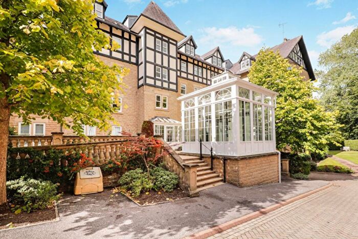 2 Bedroom Apartment For Sale In Portland Crescent, Harrogate, HG1