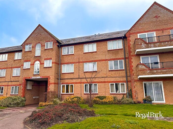 2 Bedroom Flat For Sale In Fleet Way, Fletton, Peterborough, PE2