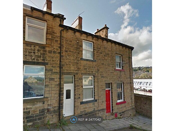 3 Bedroom Terraced House To Rent In Birch Grove, Keighley, BD21