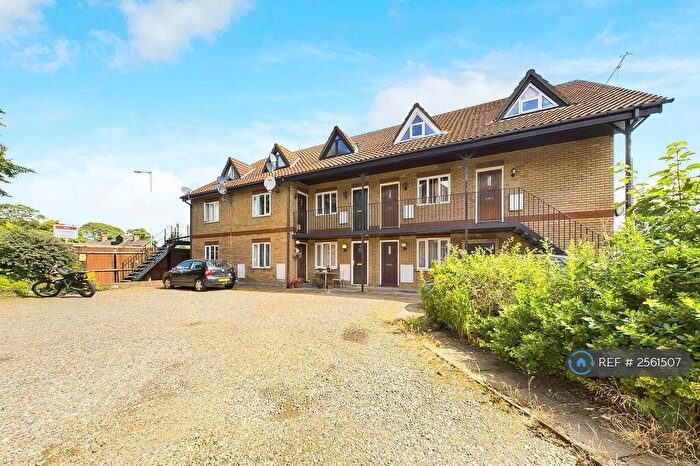 2 Bedroom Maisonette To Rent In Chase Court, Thetford, IP24