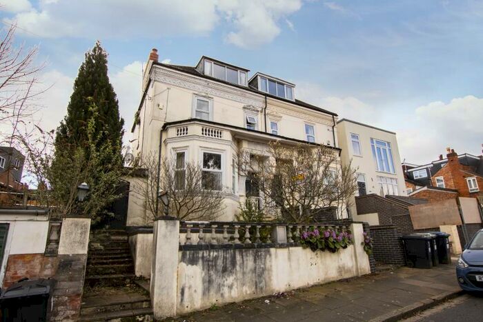 7 Bedroom End Of Terrace House To Rent In St. Edwards Road, B29