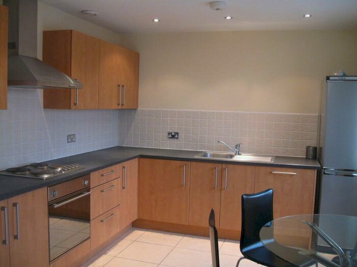 2 Bedroom Flat To Rent In Central Gardens, Benson Street, Liverpool, L1