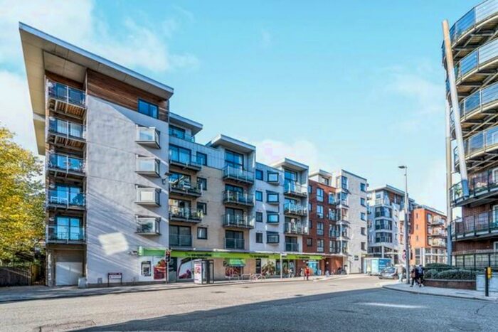 1 Bedroom Apartment To Rent In High Street, Southampton, SO14