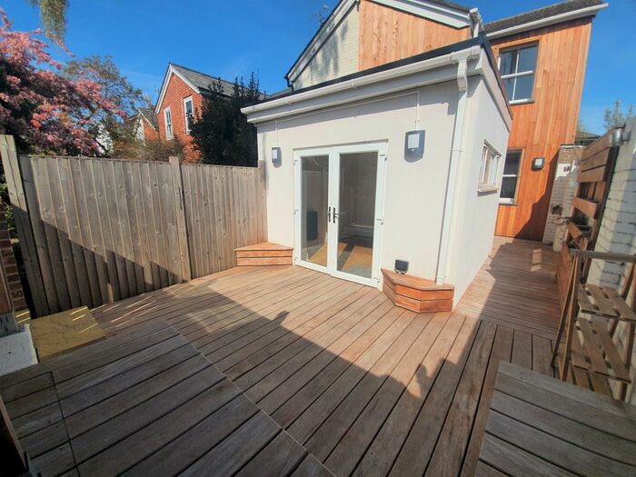 3 Bedroom End Of Terrace House To Rent In Bar End Road, Winchester, SO23