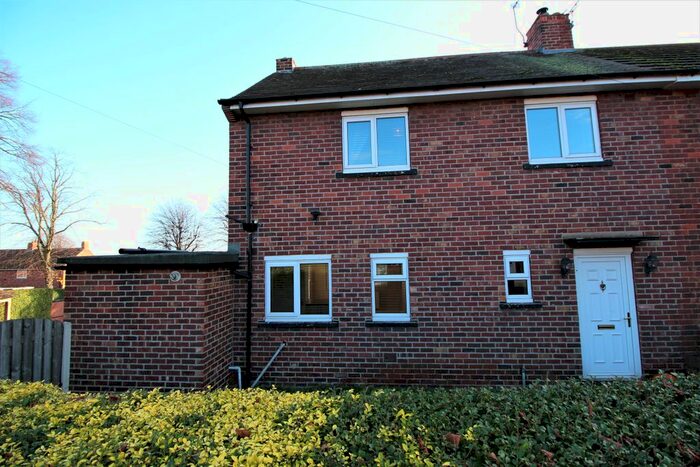 3 Bedroom Semi-Detached House To Rent In Central Avenue, Swinton, Mexborough S64