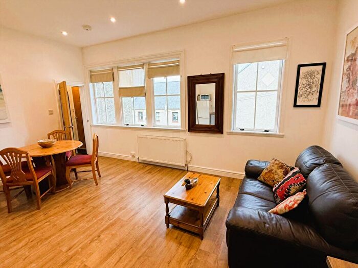 1 Bedroom Flat To Rent In Bellfield Lane, Edinburgh, EH15