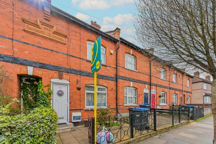 3 Bedroom Property To Rent In Highfield Road, Hl, Winchmore Hill, London, N21