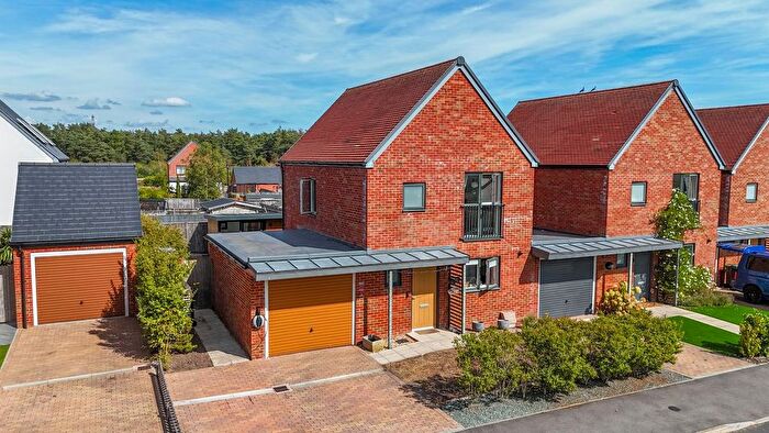 3 Bedroom Detached House For Sale In Neptune Drive, St Leonards, Ringwood, BH24