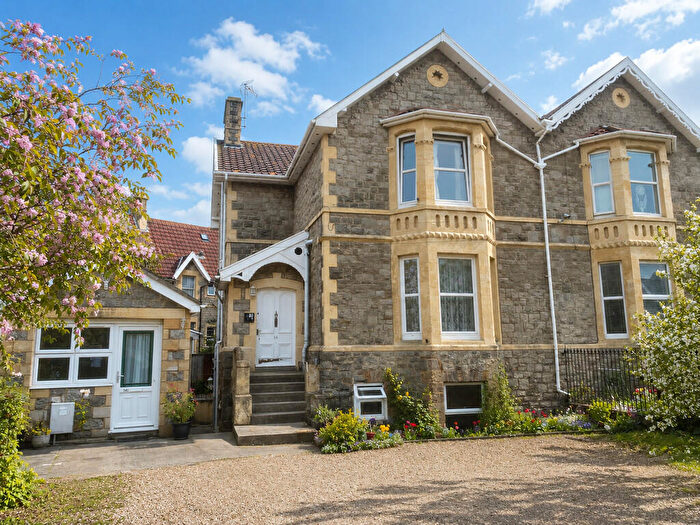 2 Bedroom Apartment To Rent In Longton Grove Road, Weston-super-Mare, BS23