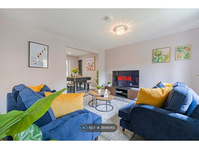 3 Bedroom Semi-Detached House To Rent In Brayton Court, Shenley Lodge, Milton Keynes, MK5