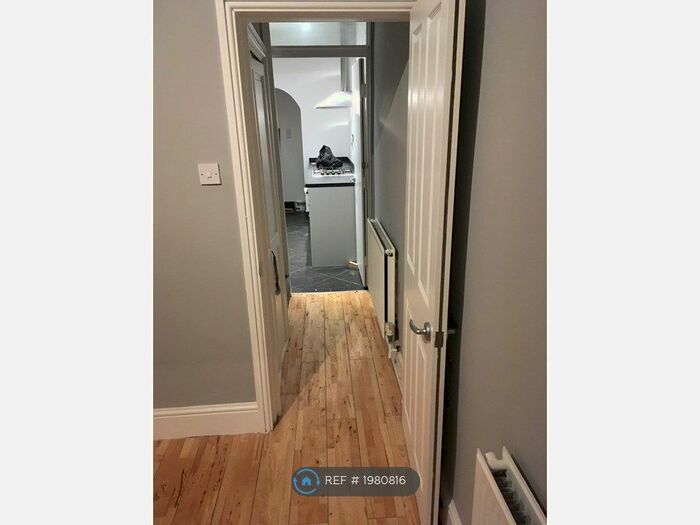 4 Bedroom Terraced House To Rent In Grange Road, Kings Heath, Birmingham, B14