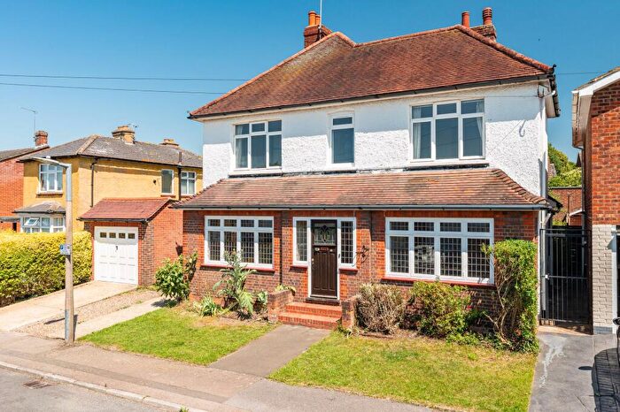 3 Bedroom Detached House For Sale In Century Road, Ware, SG12