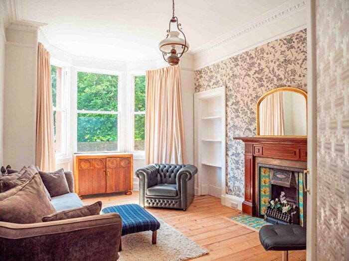 2 Bedroom Flat To Rent In L Dalkeith Road, Edinburgh, EH16