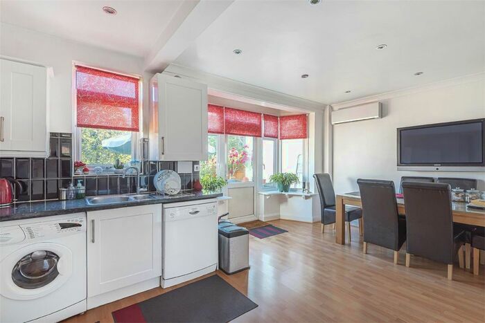 4 Bedroom Terraced House To Rent In Shelley Gardens, Wembley, HA0